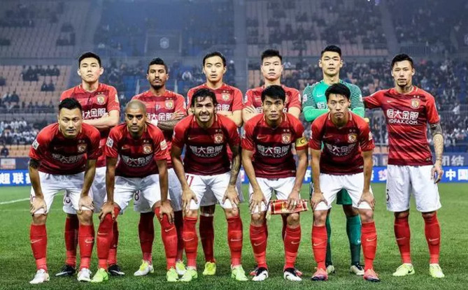 式的小小瑕 式的小小瑕